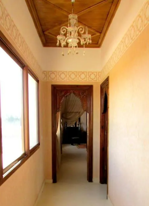 Luxury 4 Suite Villa With Pool & 2 Large Lounges Marrakesh